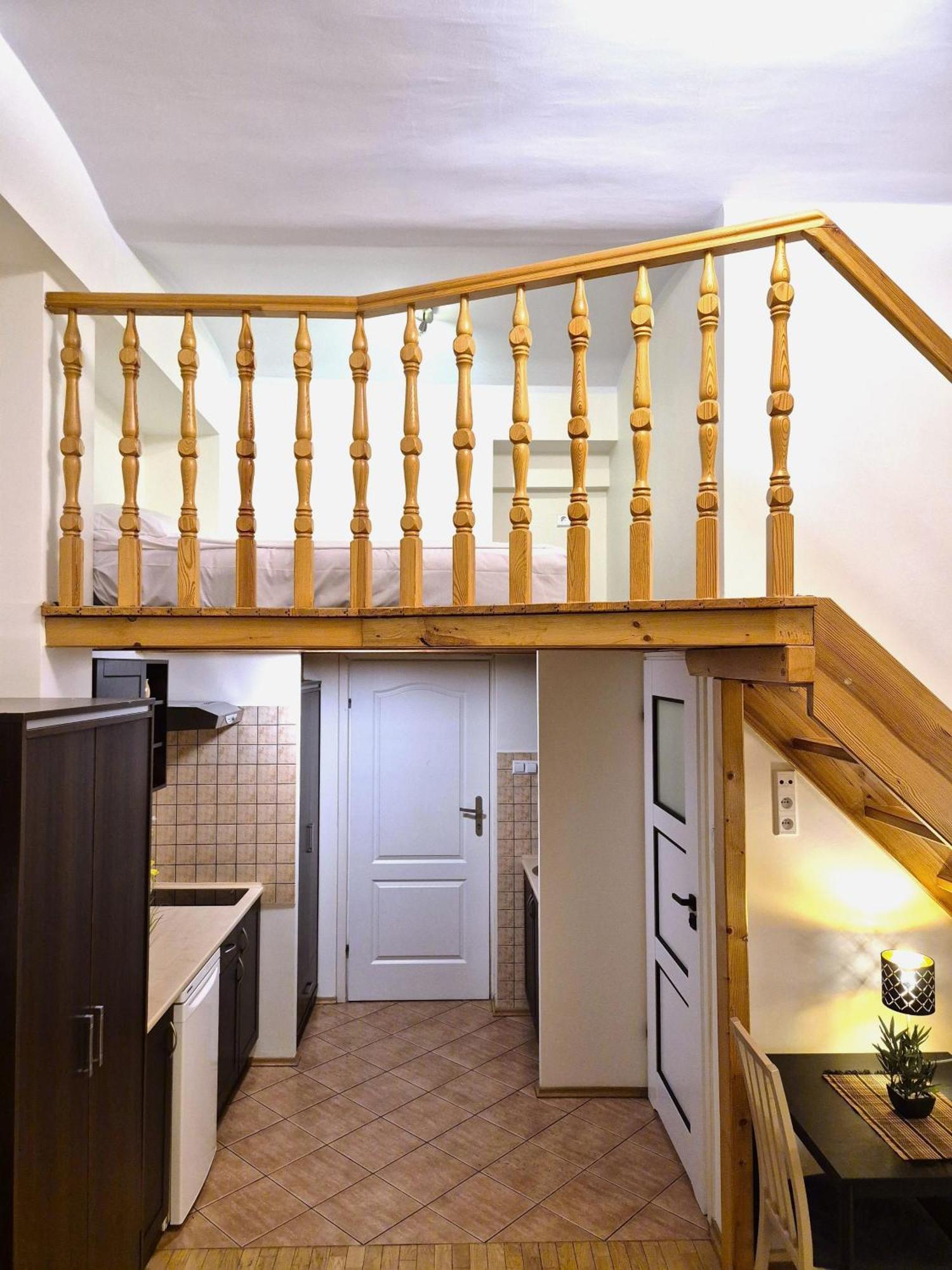 Safona - Pantheon Apartment *